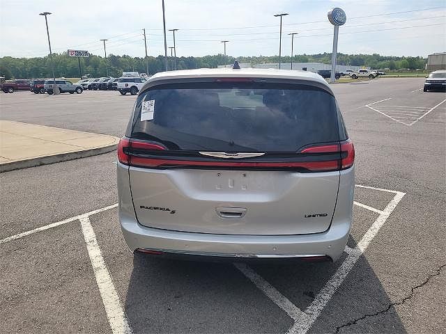 2024 Chrysler Pacifica