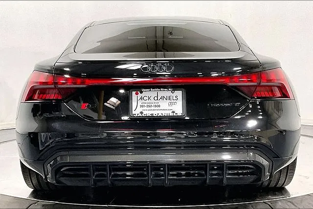 2024 Audi e-tron GT