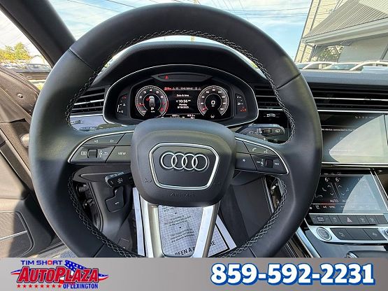 2025 Audi Q7 Premium Plus photo 9