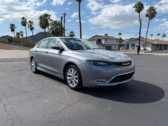 2016 Chrysler 200