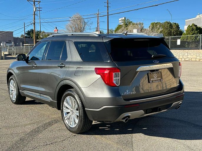 2020 Ford Explorer