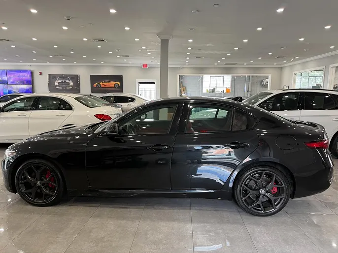 2021 Alfa Romeo Giulia