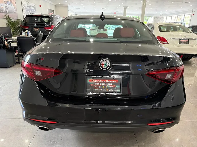 2021 Alfa Romeo Giulia