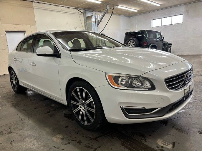 2017 Volvo S60