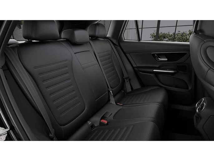 2026 Mercedes-Benz GLC
