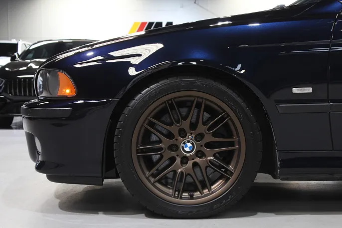 2002 BMW M5