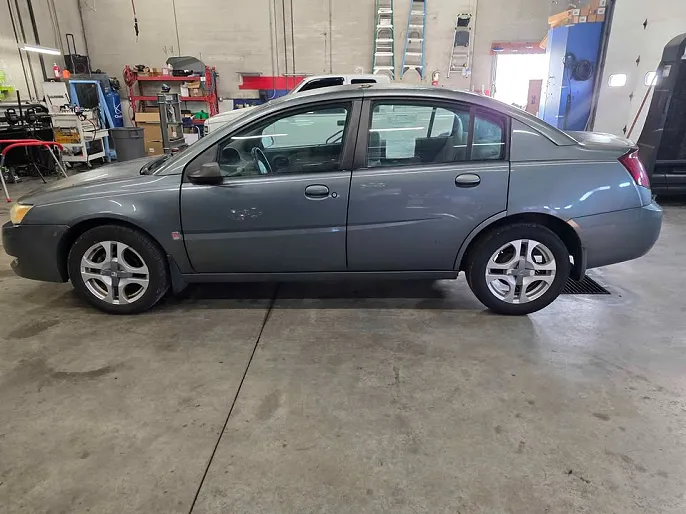 2004 Saturn Ion