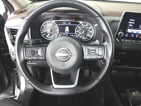 2023 Nissan Rogue SL photo 11