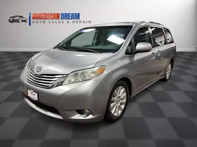 2012 Toyota Sienna