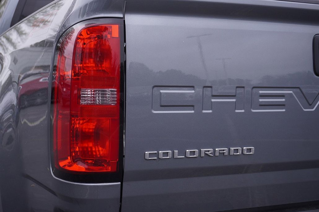 2022 Chevrolet Colorado Z71 image 4
