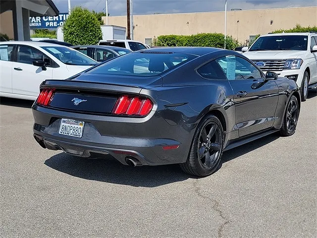 2017 Ford Mustang