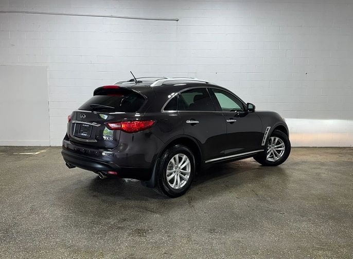 2011 Infiniti FX35