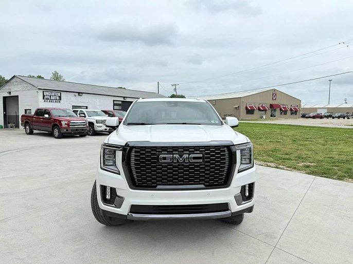 2023 GMC Yukon XL