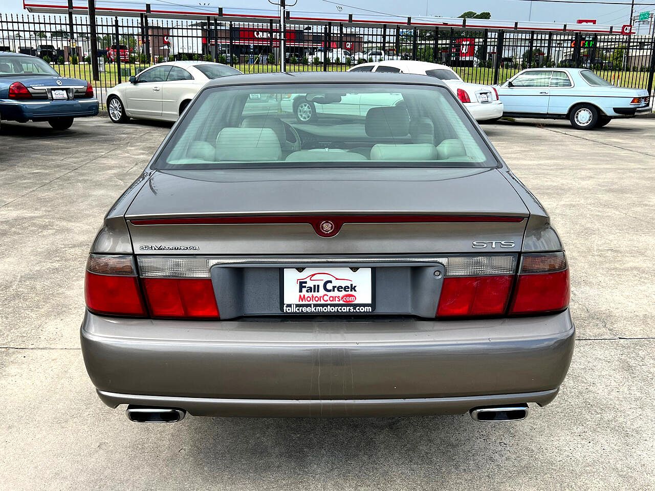 2000 Cadillac Seville STS image 3