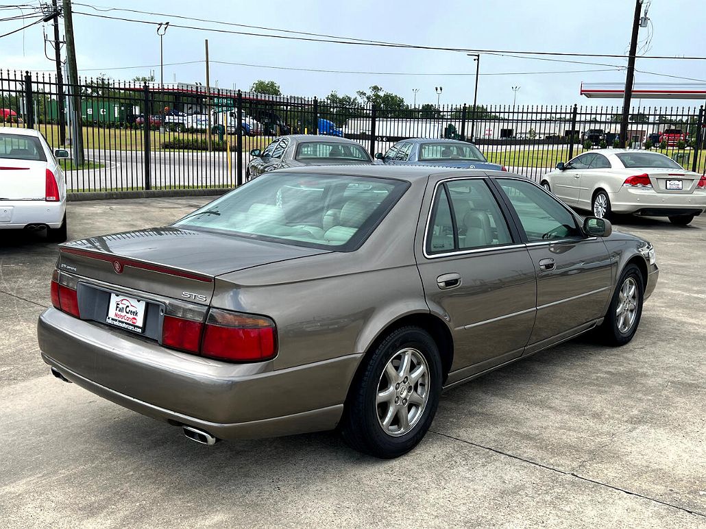 2000 Cadillac Seville STS image 4