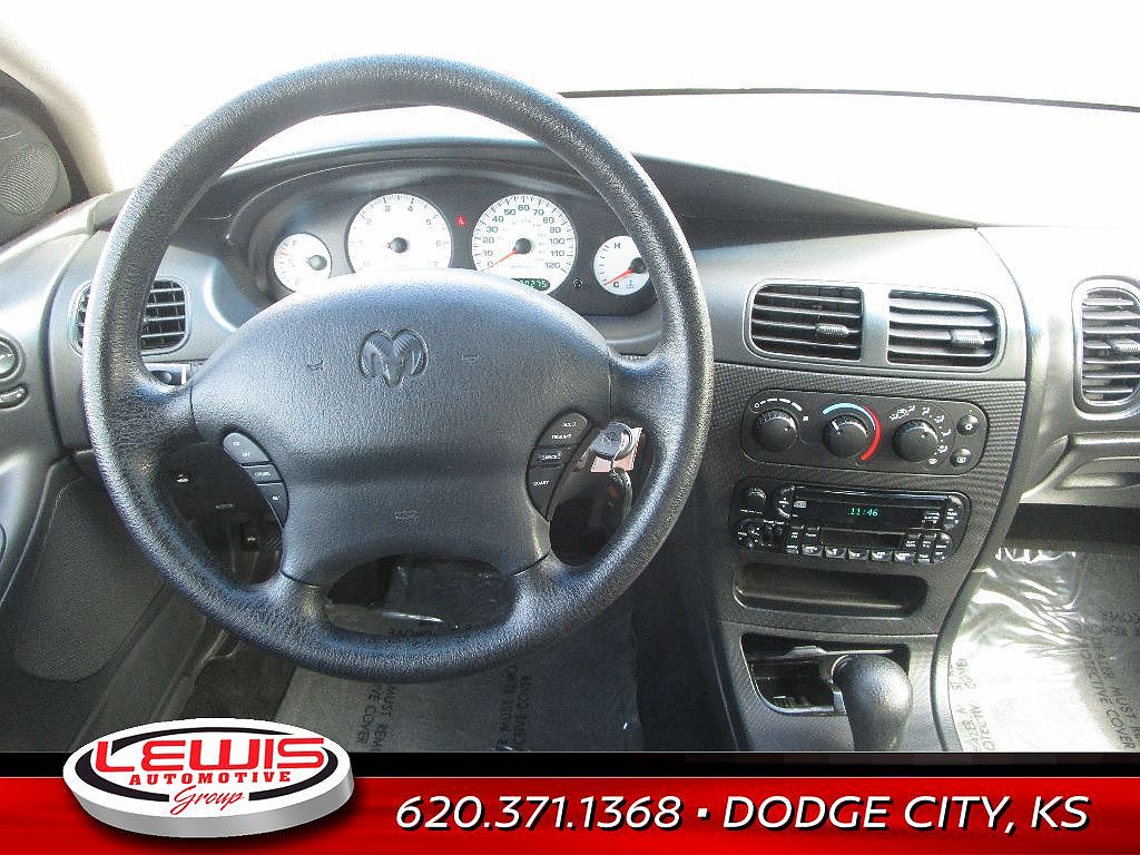 2004 Dodge Intrepid SE image 1