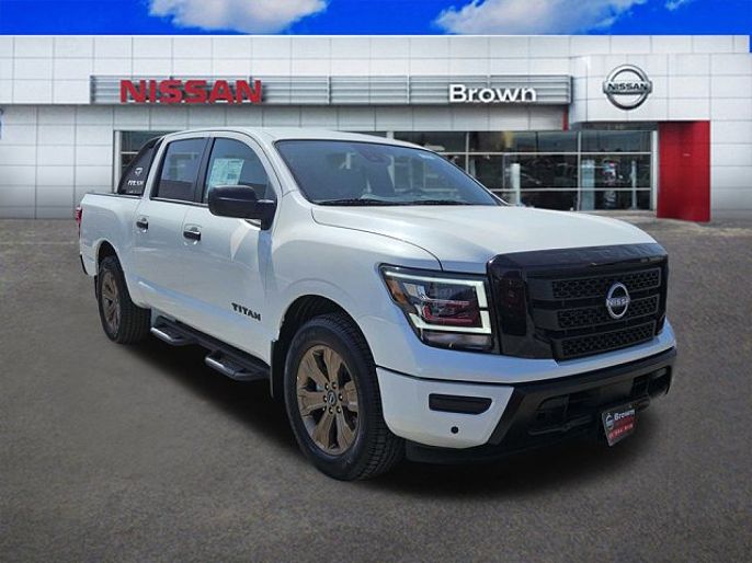 2024 Nissan Titan