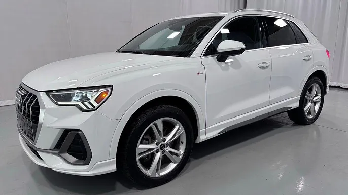 2022 Audi Q3