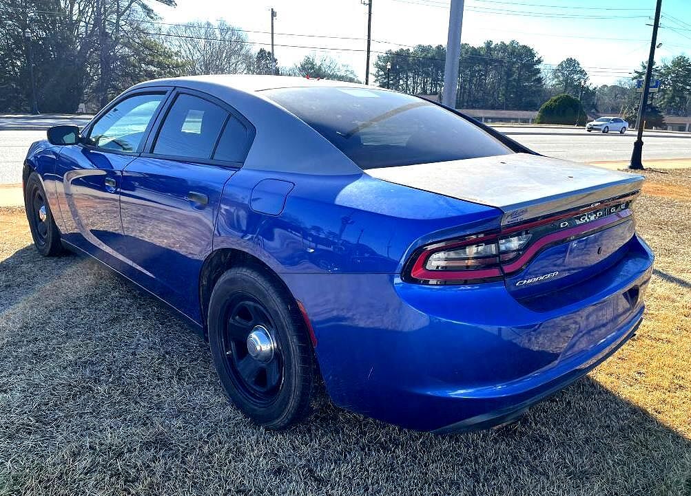 2015 Dodge Charger Police image 3