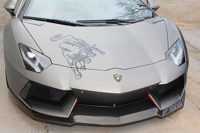 2015 Lamborghini Aventador LP700 image 3