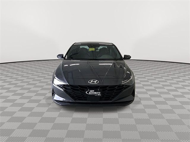 2023 Hyundai Elantra SEL image 2