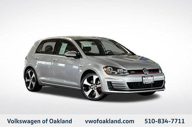 2017 Volkswagen Golf