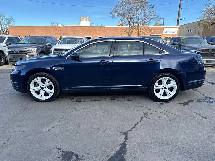 2011 Ford Taurus