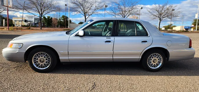 2000 Mercury Grand Marquis