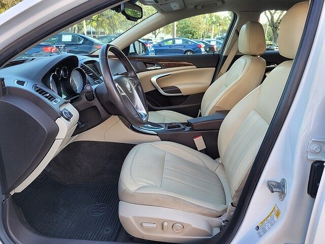 2013 Buick Regal Premium image 3