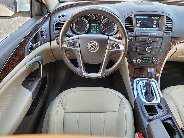 2013 Buick Regal Premium image 5