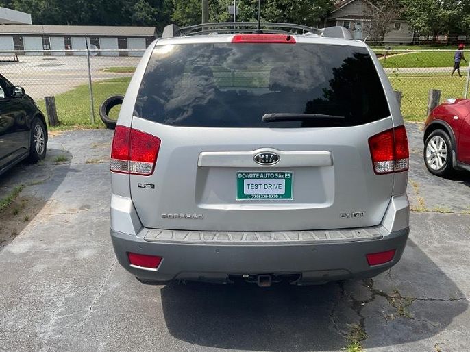 2009 Kia Borrego