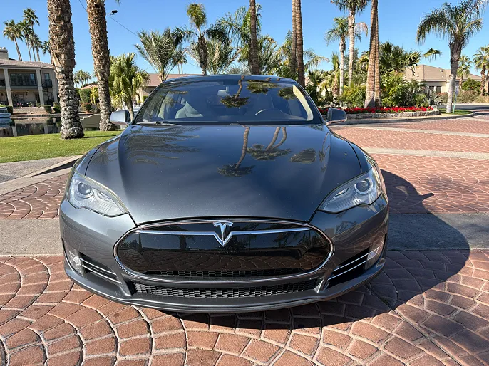 2013 Tesla Model S