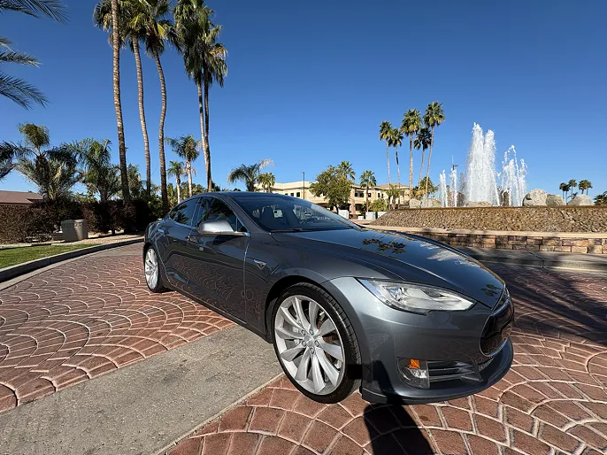 2013 Tesla Model S