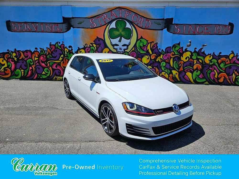 2017 Volkswagen Golf Sport image 0