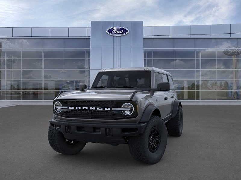 2023 Ford Bronco null image 1