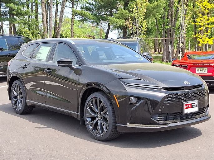 2025 Toyota Crown Signia