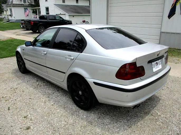 2004 BMW 3 Series