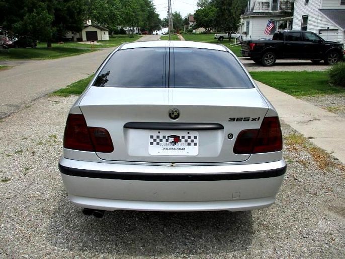 2004 BMW 3 Series