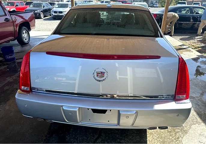 2011 Cadillac DTS