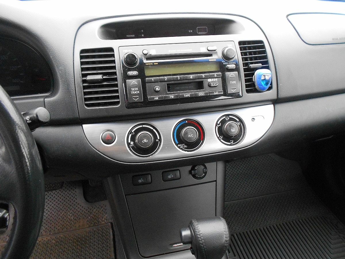 2006 Toyota Camry SE image 7