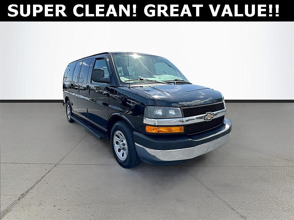 2014 Chevrolet Express 1500 image 0