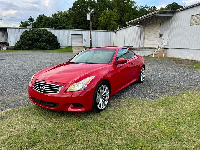 2010 Infiniti G37