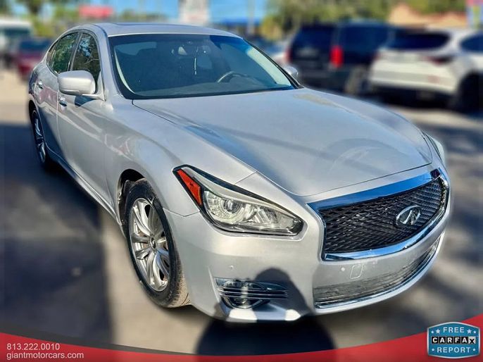 2018 Infiniti Q70