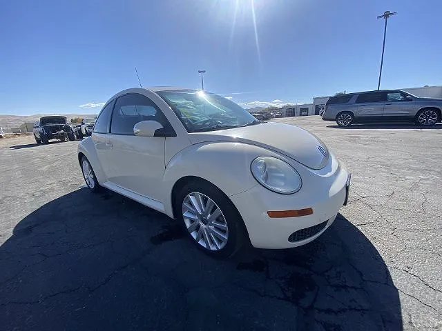 2008 Volkswagen New Beetle