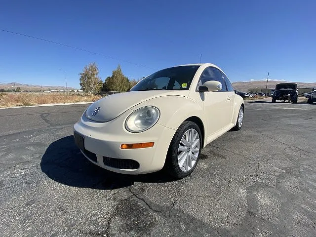 2008 Volkswagen New Beetle