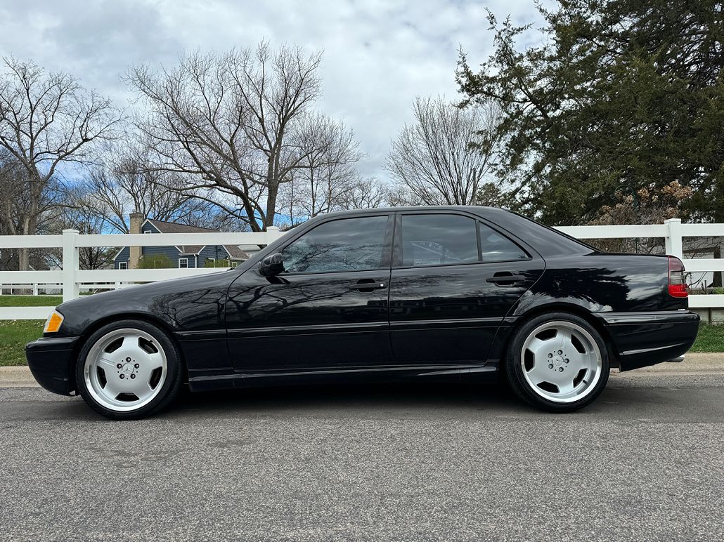 1998 Mercedes-Benz C-Class AMG C 43 image 4