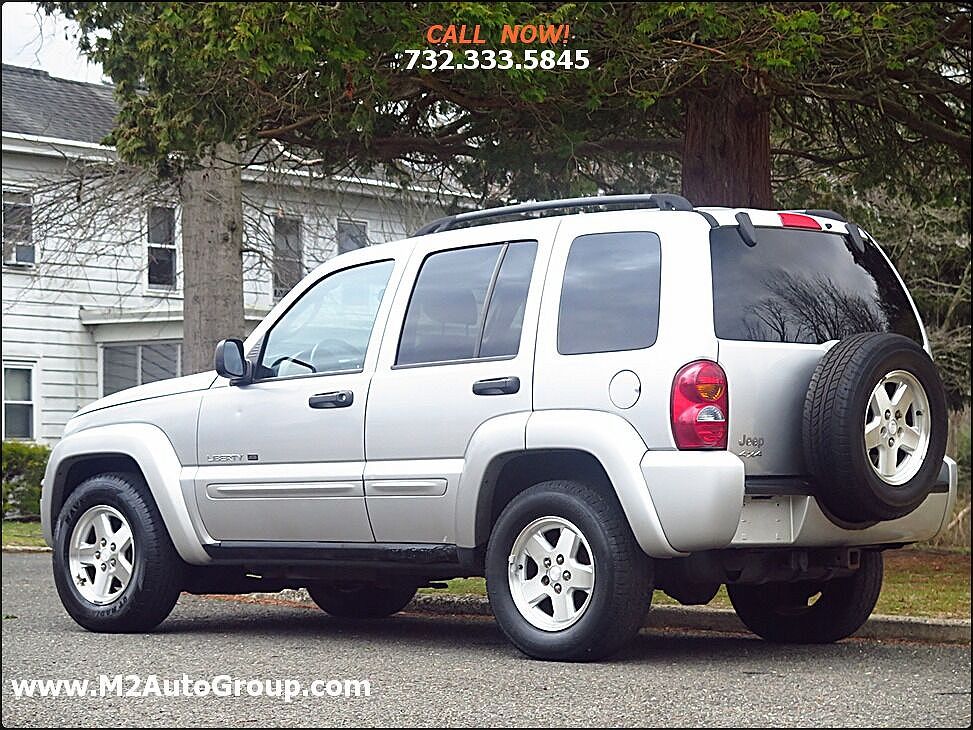 2003 Jeep Liberty Limited Edition image 2