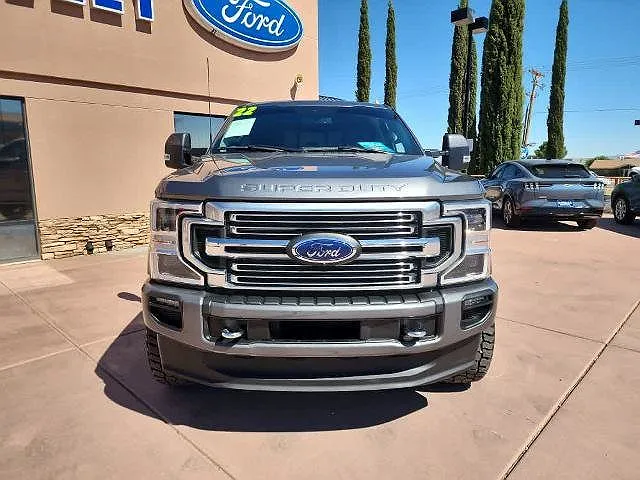 2022 Ford F-350 Limited image 1