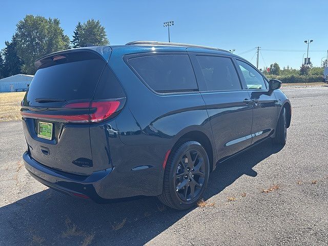 2025 Chrysler Pacifica