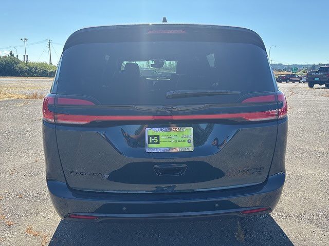 2025 Chrysler Pacifica